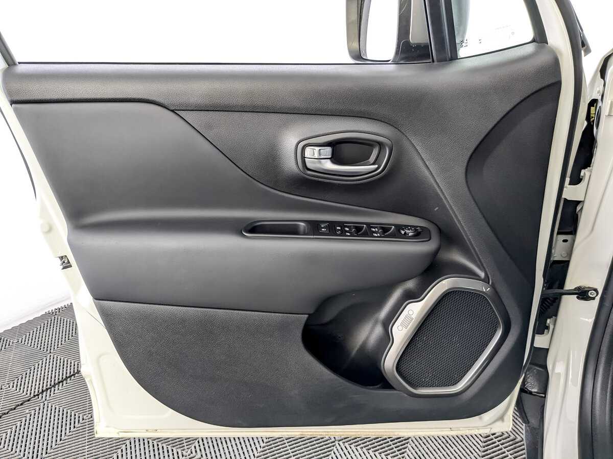 Купить Jeep Renegade, 2019, 68 973 км, фото №19