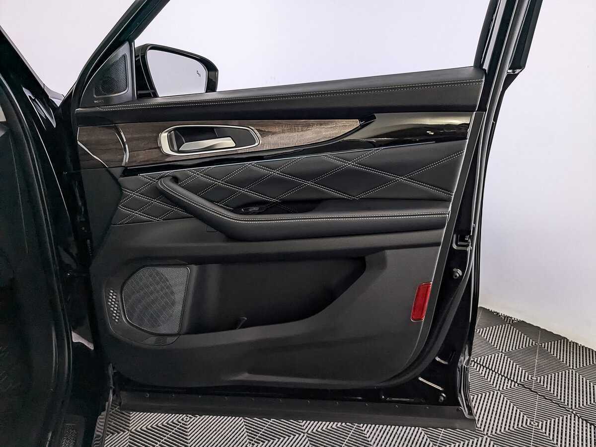 Купить Exeed VX, 2022, 45 256 км, фото №23