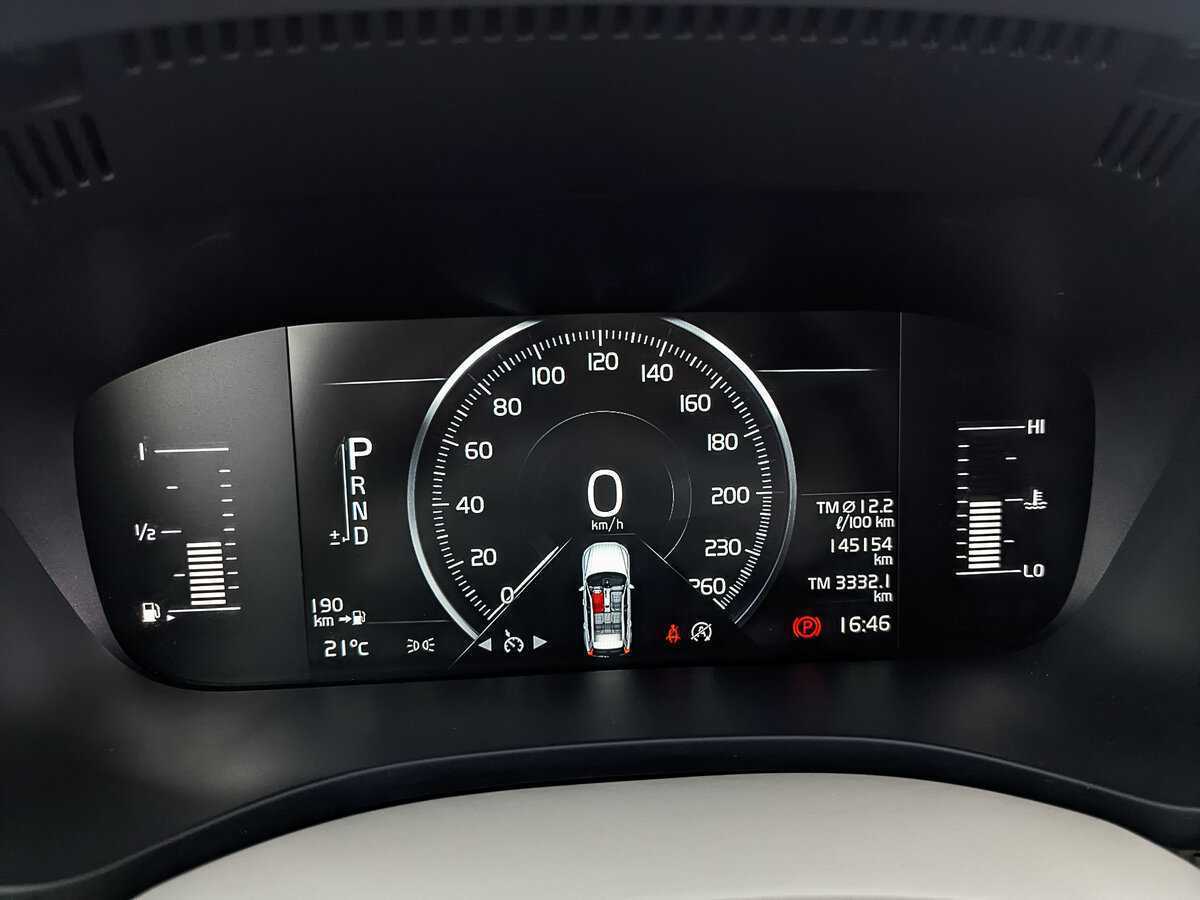 Купить Volvo XC60, 2018, 145 144 км, фото №16