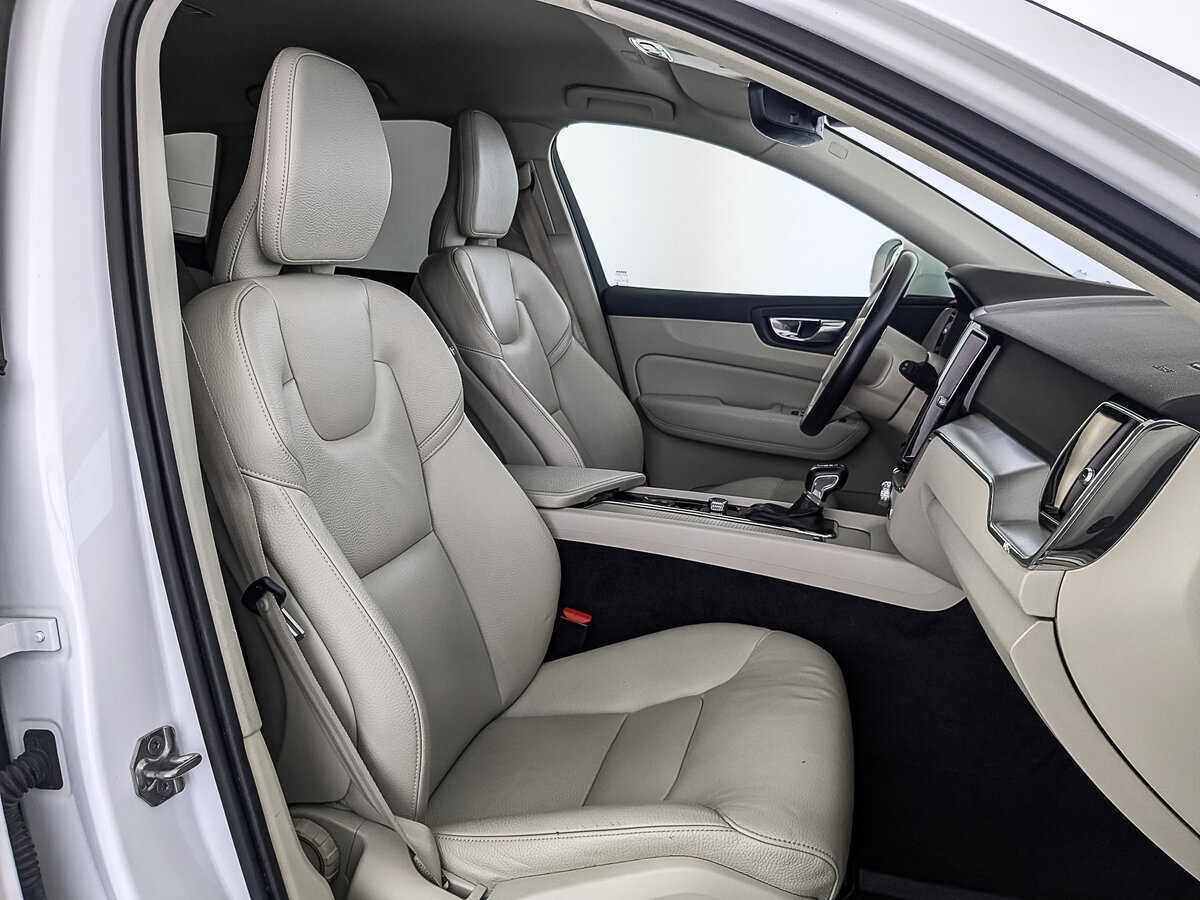 Купить Volvo XC60, 2018, 145 144 км, фото №24