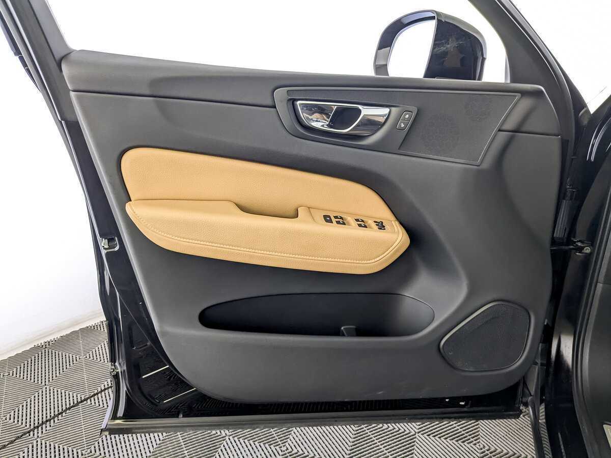 Купить Volvo XC60, 2018, 68 836 км, фото №19