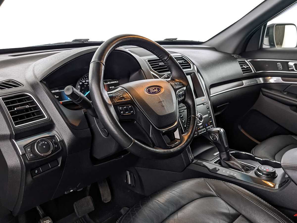 Купить Ford Explorer, 2018, 122 000 км, фото №14