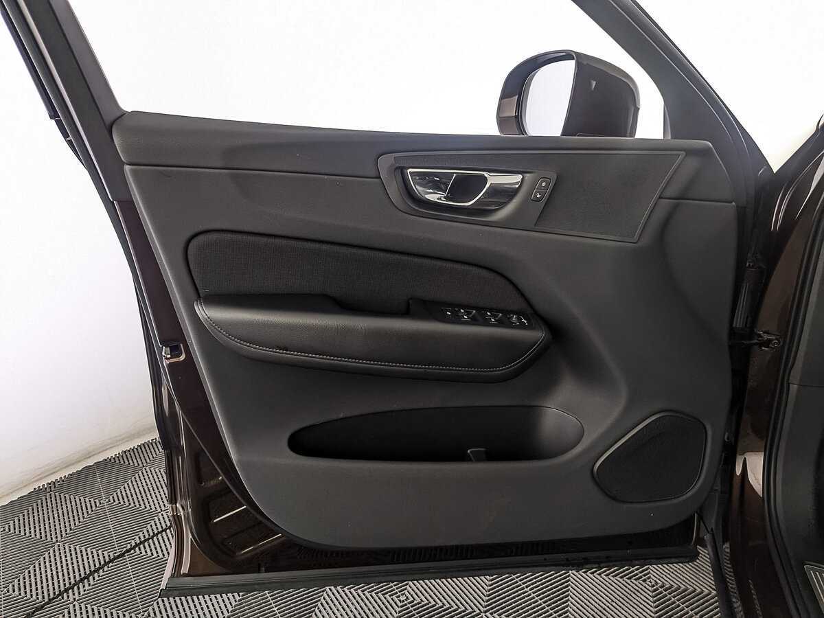 Купить Volvo XC60, 2018, 67 968 км, фото №16