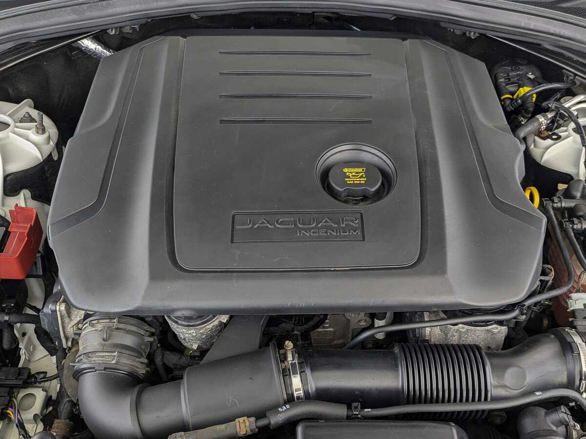 Купить Jaguar F-Pace, 2018, 165 369 км, фото №9