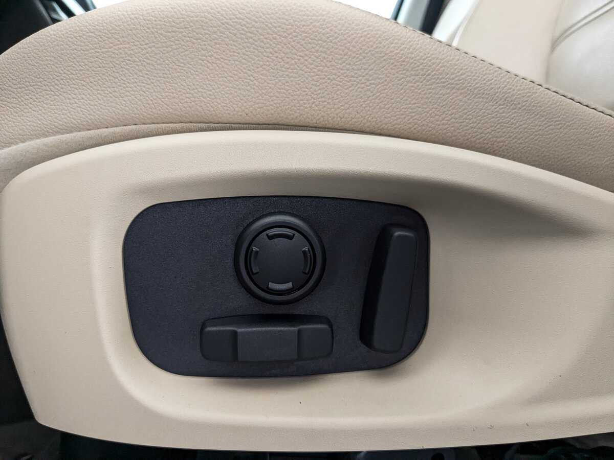 Купить Jaguar F-Pace, 2018, 165 369 км, фото №27