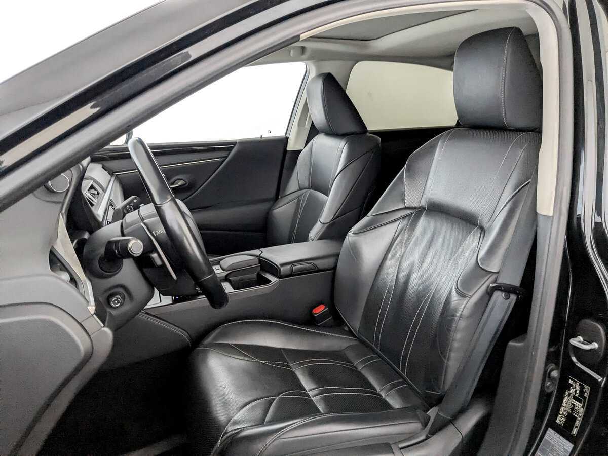 Купить Lexus ES 250, 2020, 90 000 км, фото №20