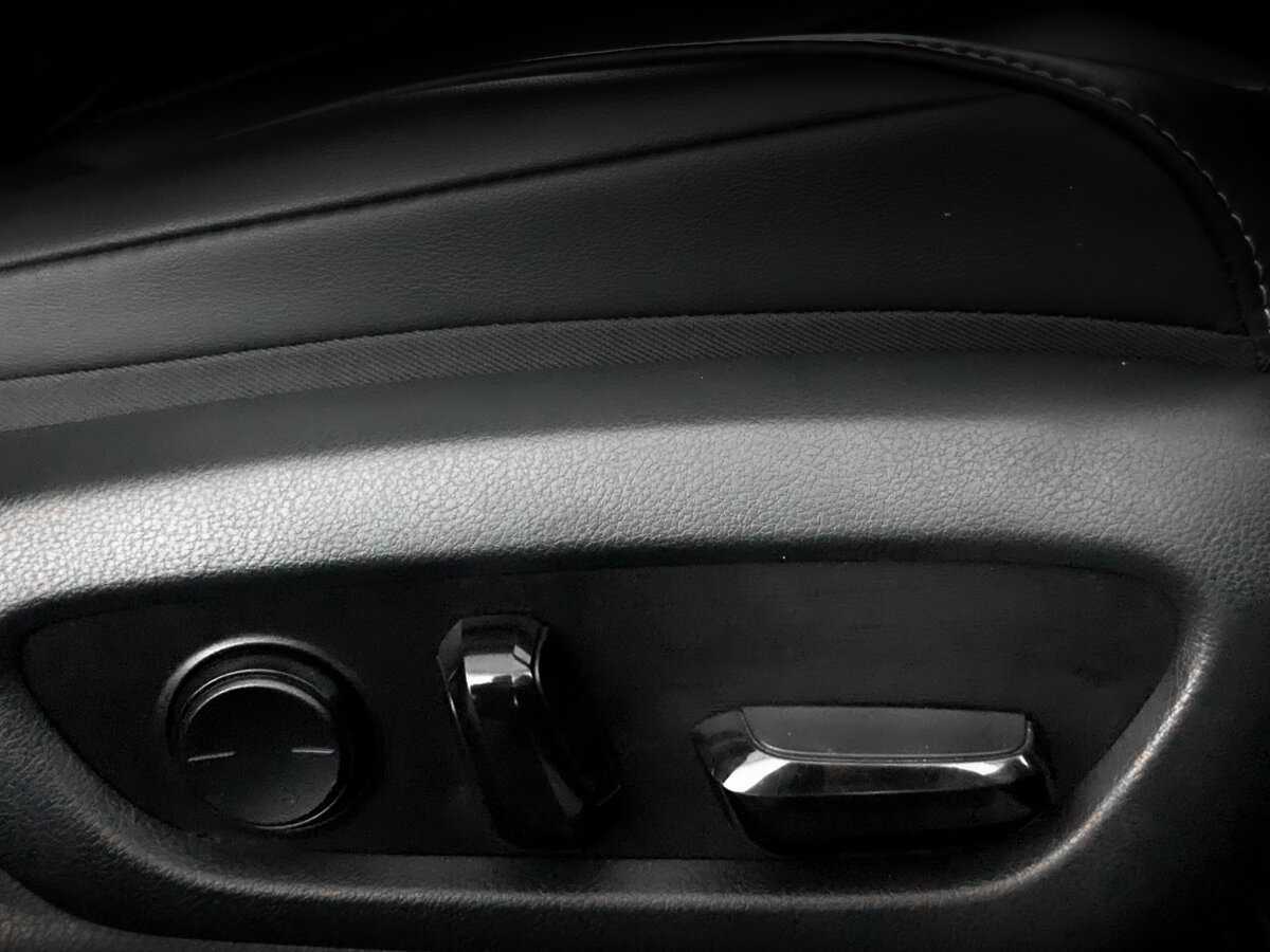 Купить Lexus ES 250, 2020, 90 000 км, фото №24