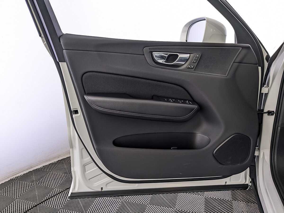Купить Volvo XC60, 2019, 70 530 км, фото №18