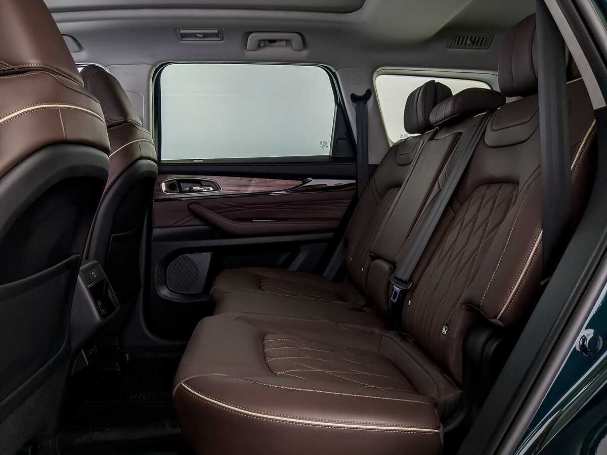 Купить Exeed VX, 2023, 16 835 км, фото №12