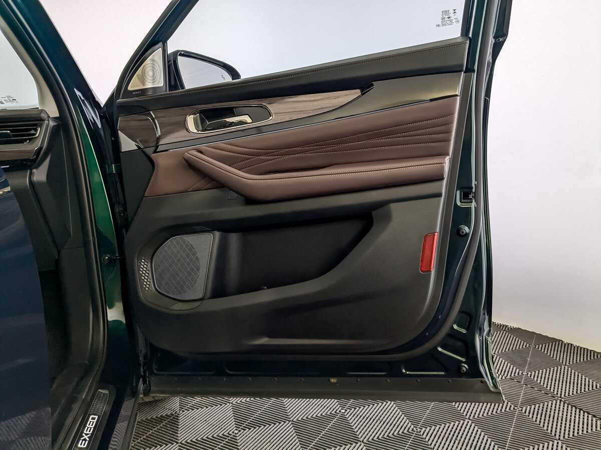 Купить Exeed VX, 2023, 16 835 км, фото №25