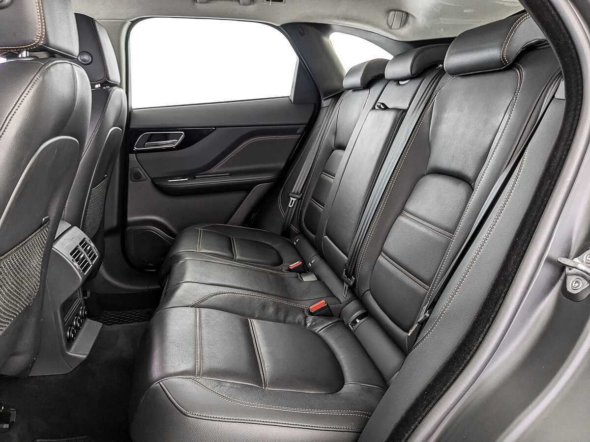 Купить Jaguar F-Pace, 2018, 27 752 км, фото №18