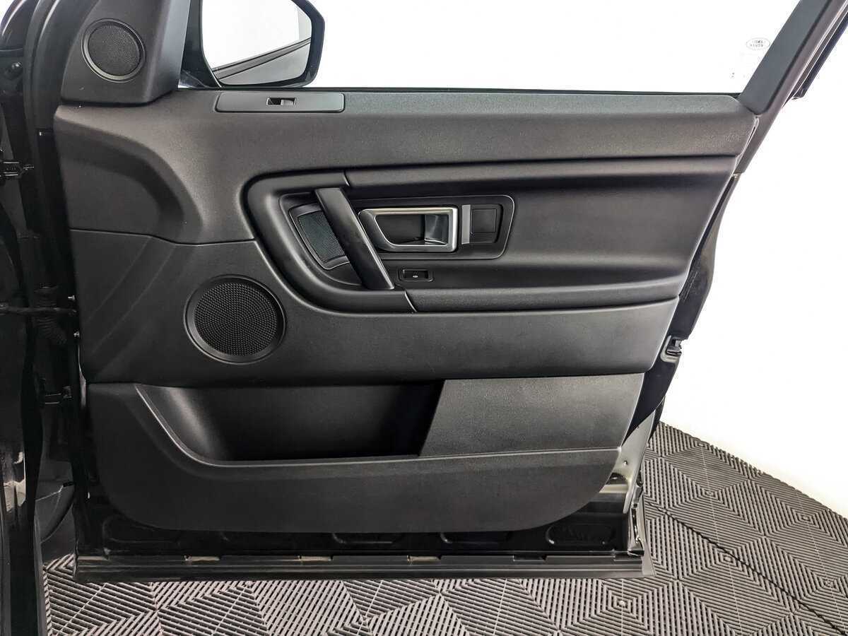 Купить Land Rover Discovery Sport, 2019, 105 756 км, фото №24