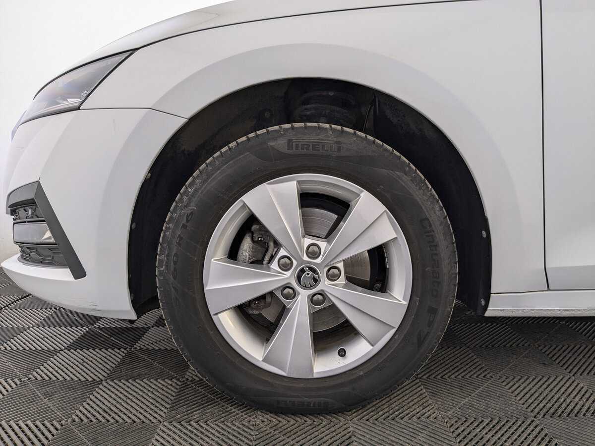 Купить Skoda Octavia, 2021, 69 335 км, фото №12