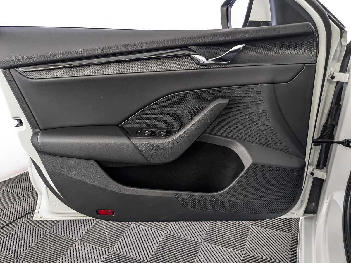 Купить Skoda Octavia, 2021, 69 335 км, фото №19