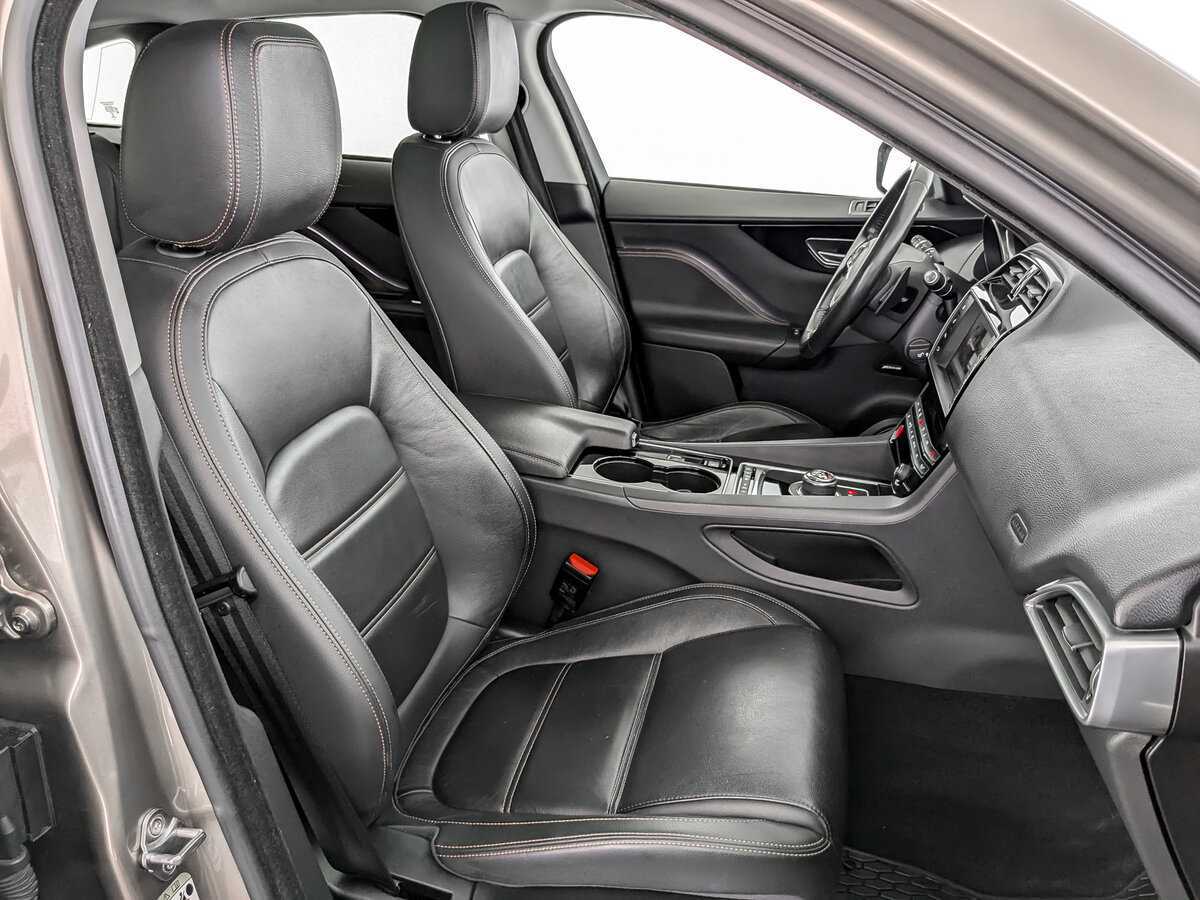Купить Jaguar F-Pace, 2017, 119 322 км, фото №23