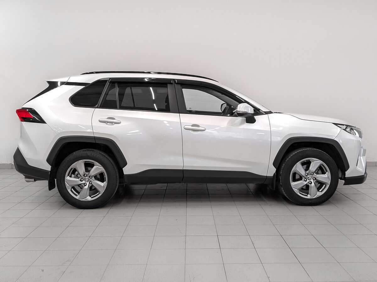 Купить Toyota RAV4, 2021, 36 000 км, фото №4