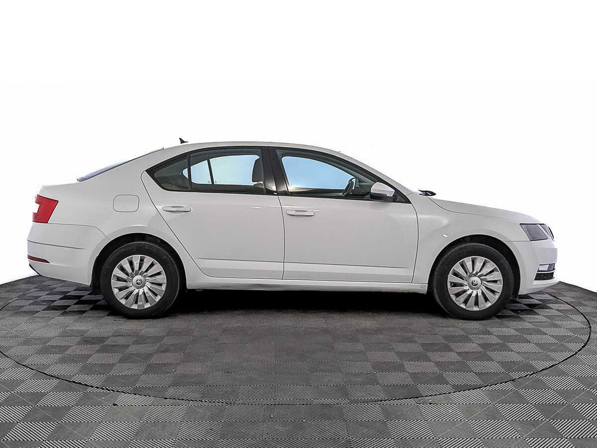 Купить Skoda Octavia, 2019, 75 122 км, фото №4