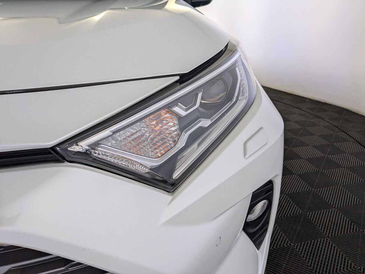 Купить Toyota RAV4, 2021, 58 061 км, фото №11