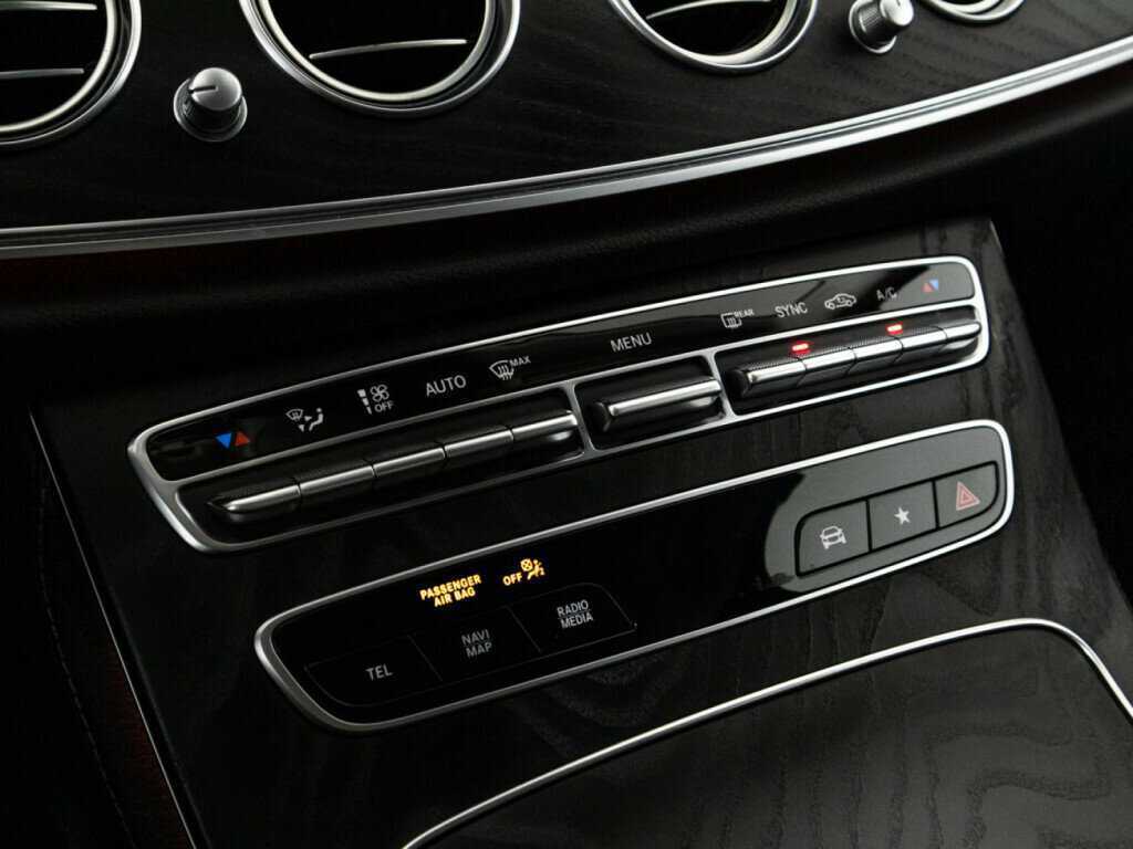Купить Mercedes-Benz E-Класс 220 d, 2020, 229 547 км, фото №17