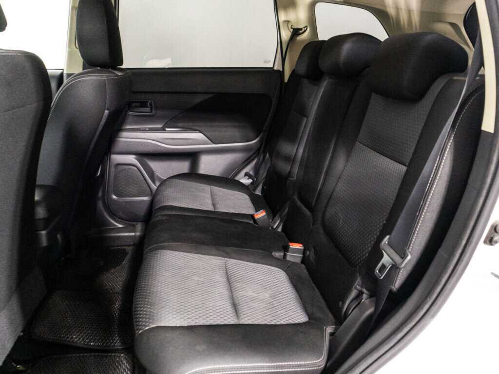 Купить Mitsubishi Outlander, 2018, 103 481 км, фото №10