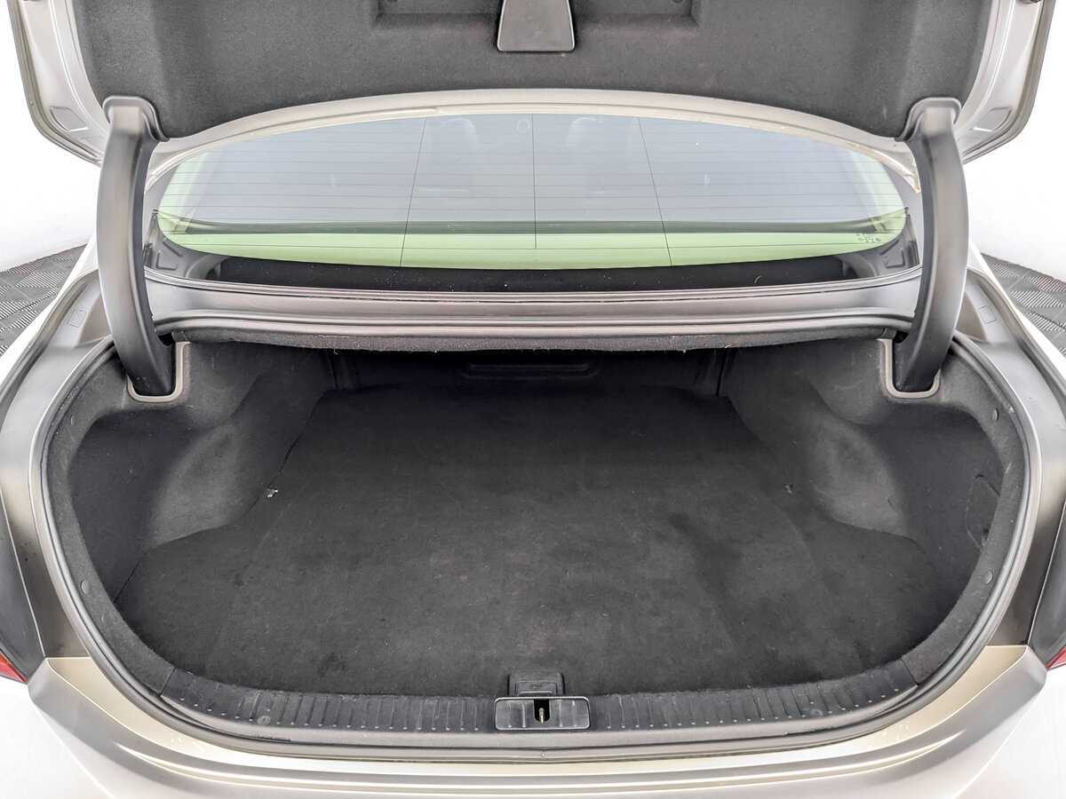 Купить Kia Quoris, 2013, 189 672 км, фото №10