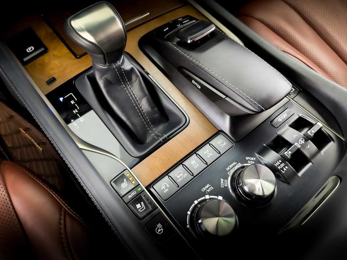 Купить Lexus LX 450d, 2019, 135 048 км, фото №30