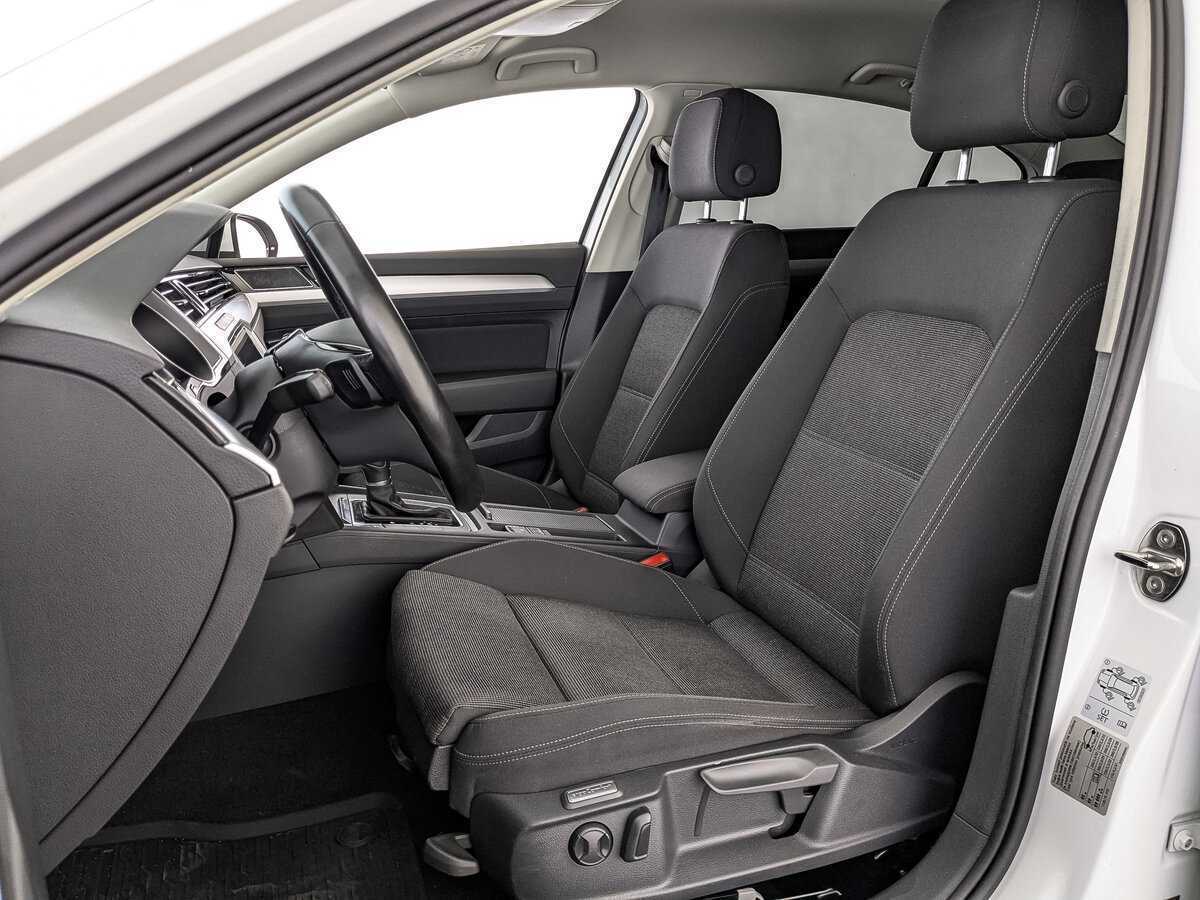 Купить Volkswagen Passat, 2019, 78 524 км, фото №20