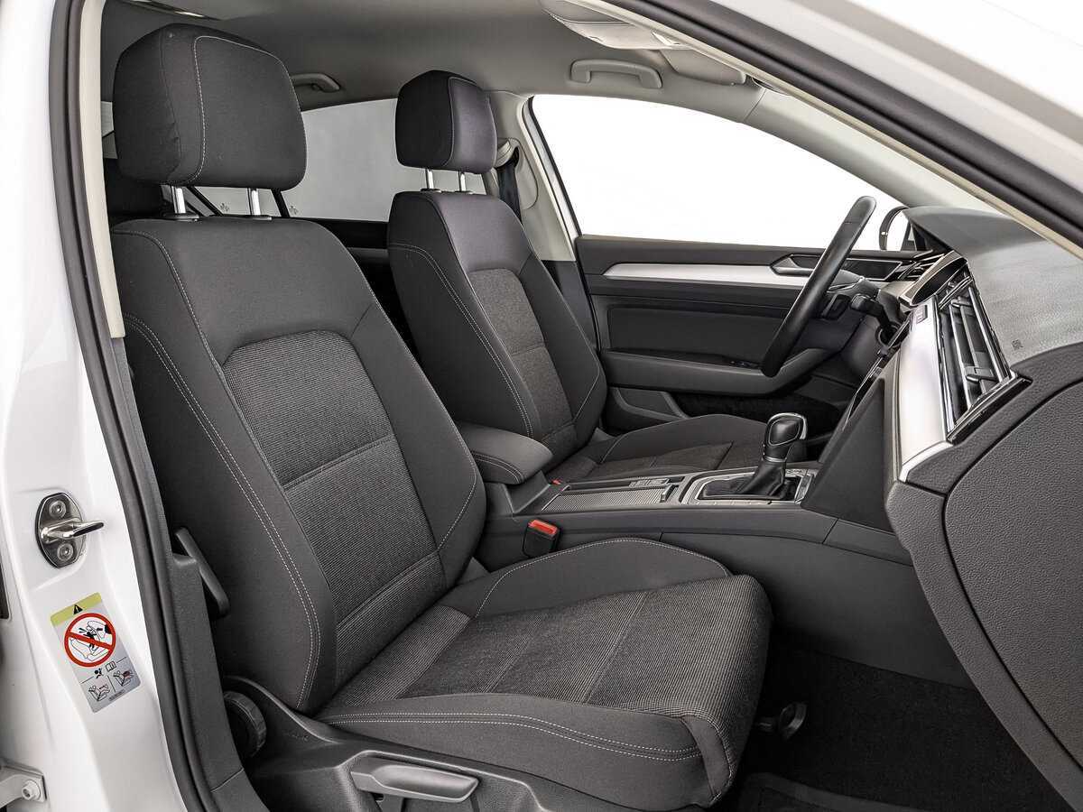 Купить Volkswagen Passat, 2019, 78 524 км, фото №24