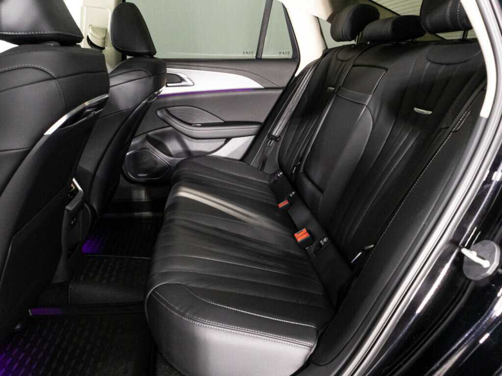 Купить Hongqi H5, 2023, 16 725 км, фото №10