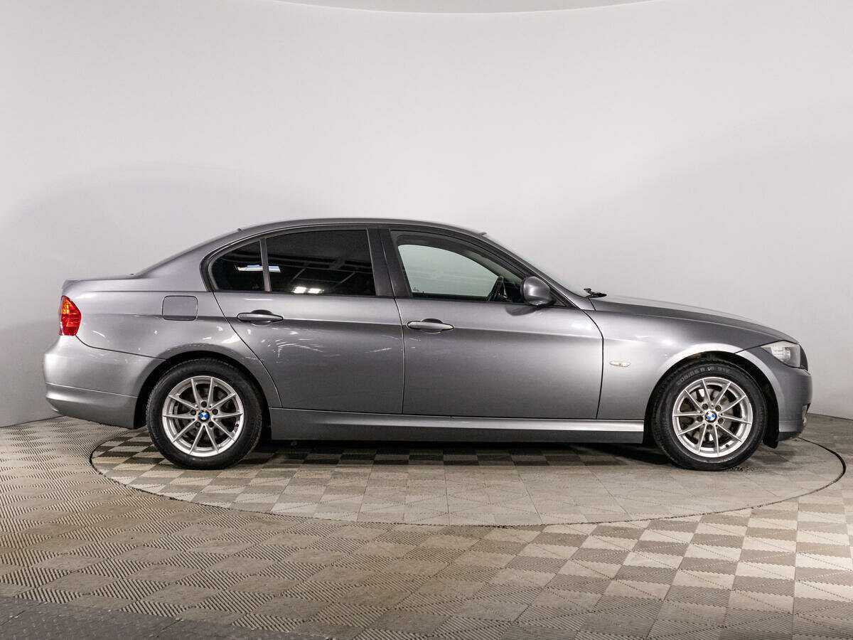 Купить BMW 3 серии 318i, 2011, 68 196 км, фото №4