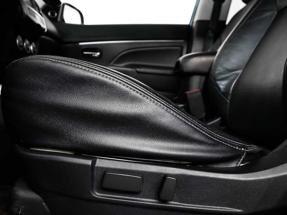 Купить Mitsubishi ASX, 2010, 231 671 км, фото №9