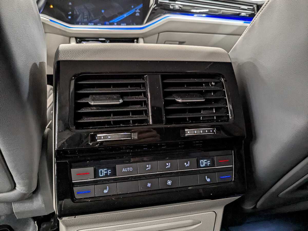 Купить Volkswagen Touareg, 2020, 97 829 км, фото №29