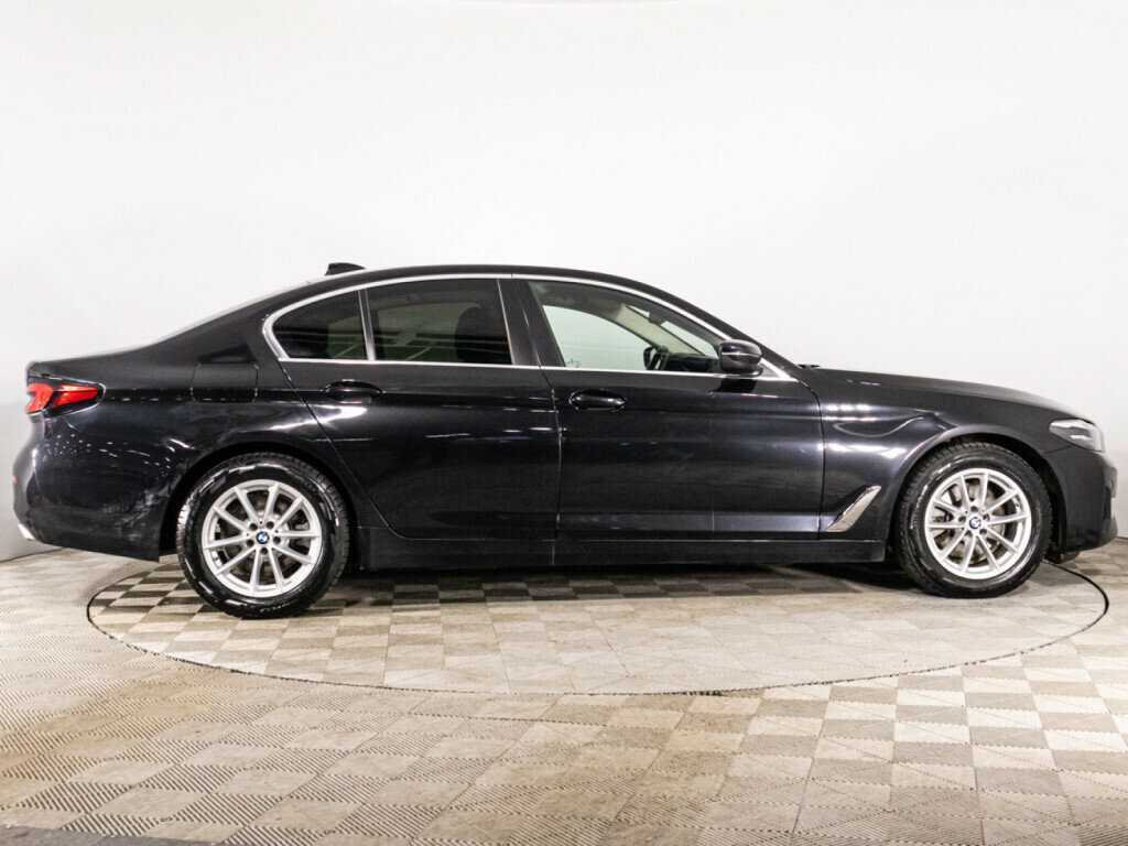 Купить BMW 5 серии 520d xDrive, 2020, 84 129 км, фото №4