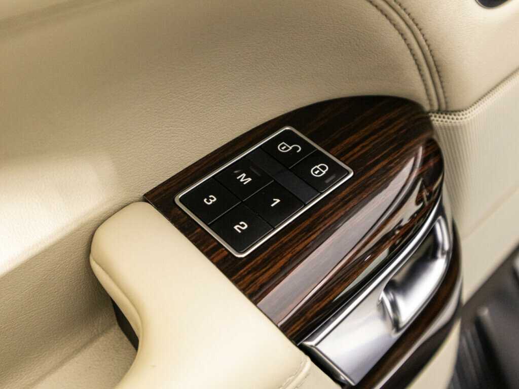 Купить Land Rover Range Rover, 2015, 126 909 км, фото №24