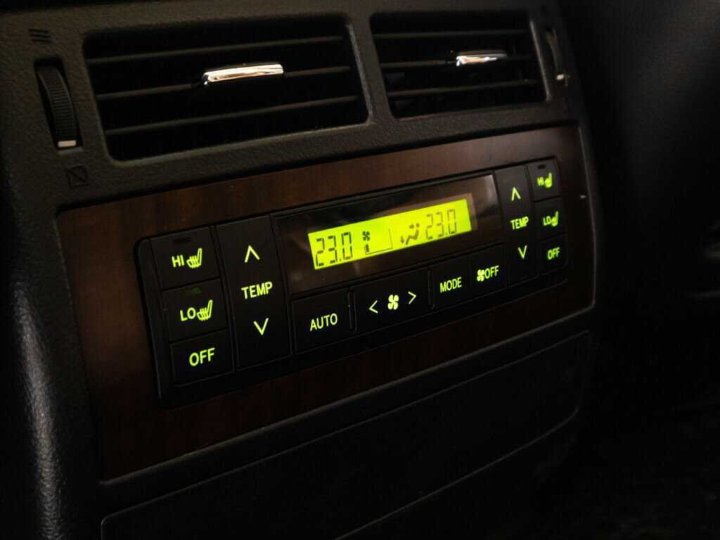 Купить Toyota Land Cruiser, 2014, 207 263 км, фото №24