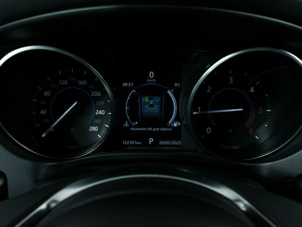 Купить Jaguar F-Pace, 2017, 122 389 км, фото №13