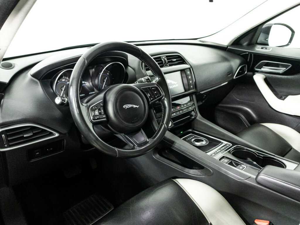Купить Jaguar F-Pace, 2016, 101 565 км, фото №11