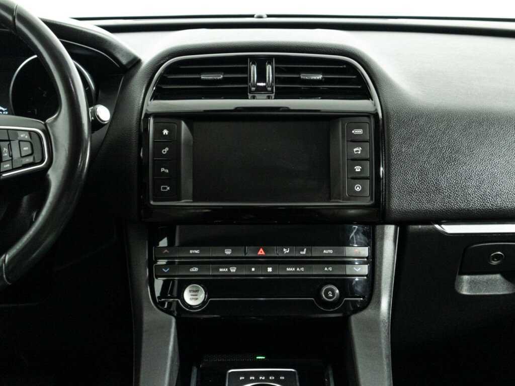 Купить Jaguar F-Pace, 2016, 101 565 км, фото №14