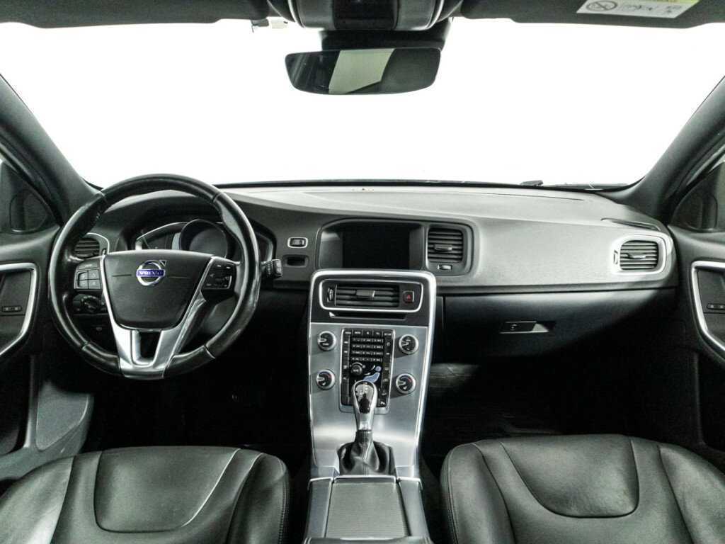 Купить Volvo V60 Cross Country, 2016, 167 456 км, фото №13