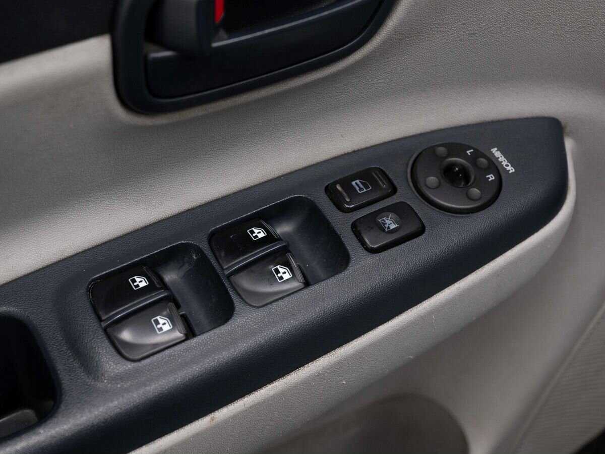 Купить Hyundai Verna, 2006, 260 000 км, фото №16