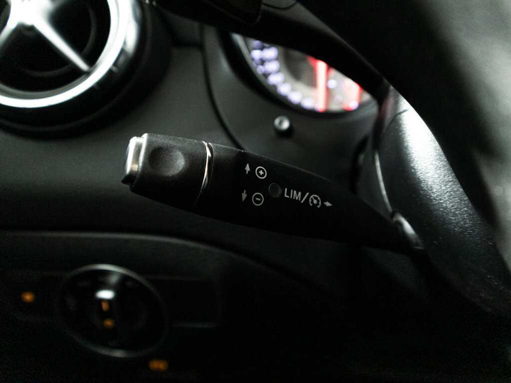 Купить Mercedes-Benz CLA 200, 2015, 127 428 км, фото №17