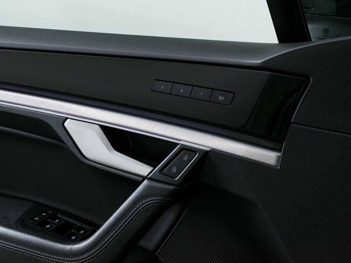 Купить Volkswagen Touareg, 2019, 157 400 км, фото №23