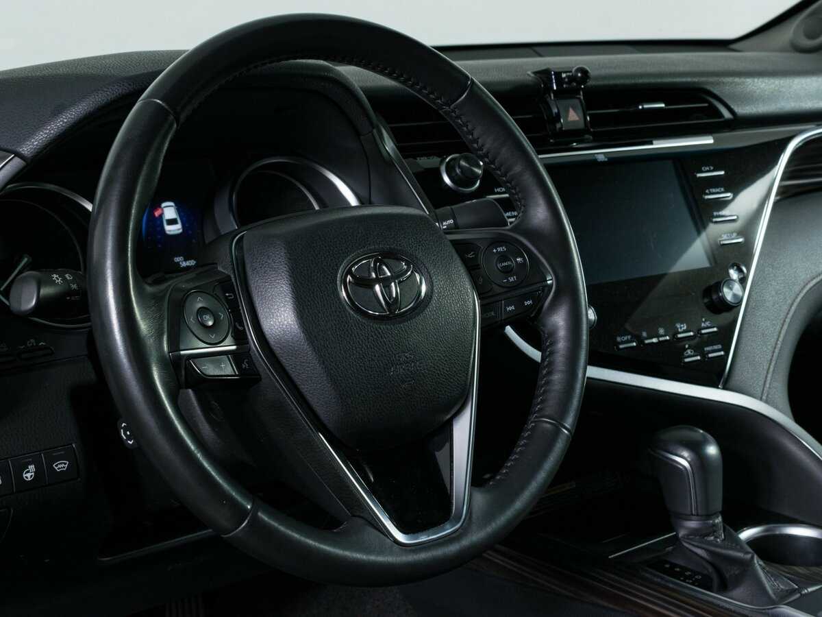 Купить Toyota Camry, 2018, 58 390 км, фото №12