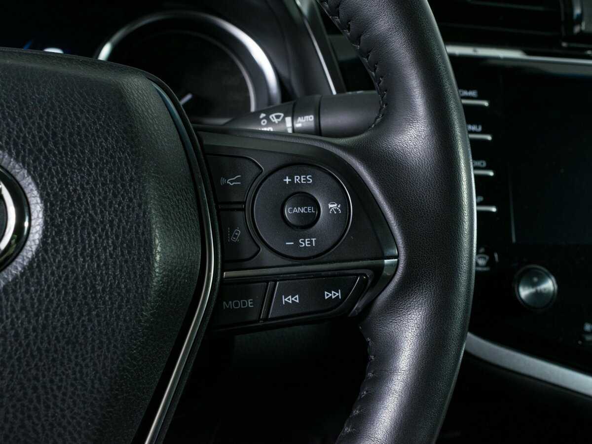 Купить Toyota Camry, 2018, 58 390 км, фото №14