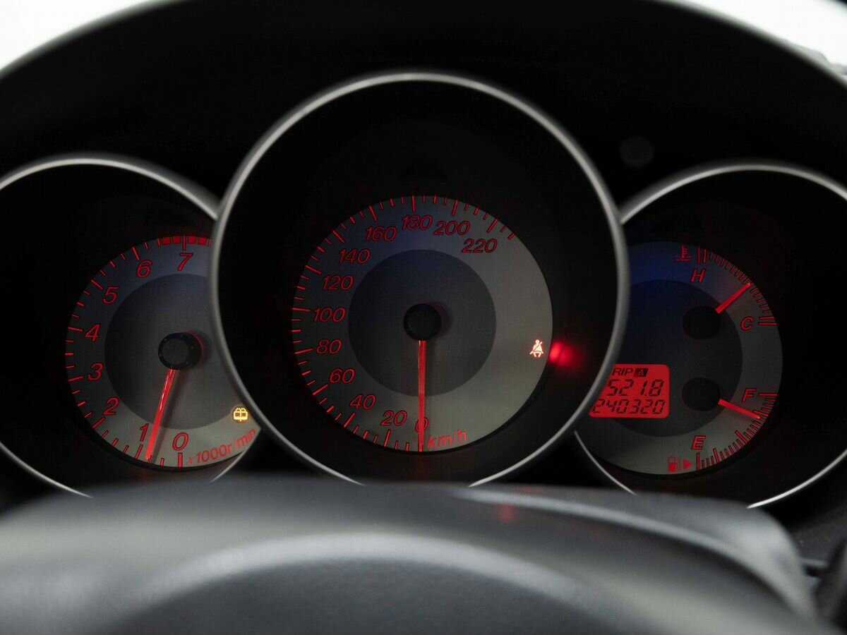 Купить Mazda 3, 2008, 240 320 км, фото №8