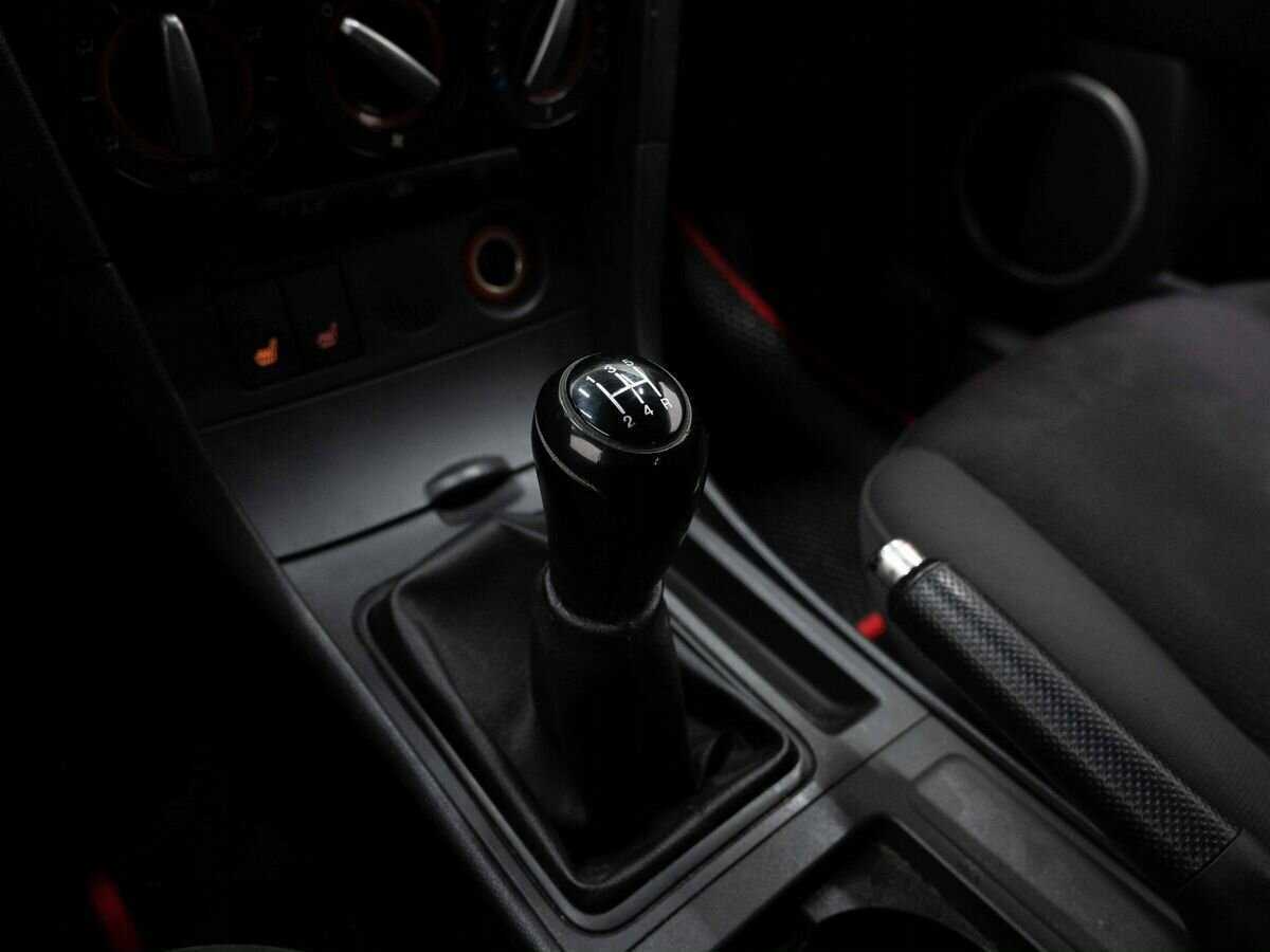 Купить Mazda 3, 2008, 240 320 км, фото №12