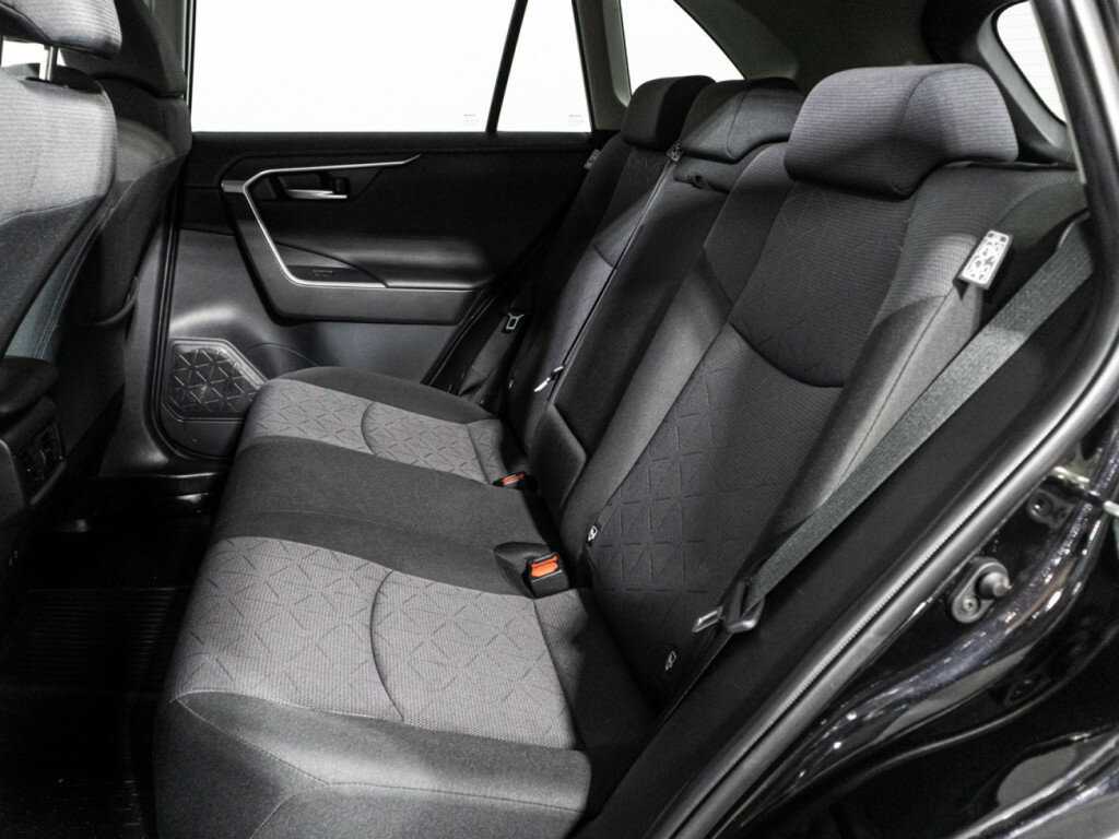 Купить Toyota RAV4, 2020, 129 776 км, фото №10