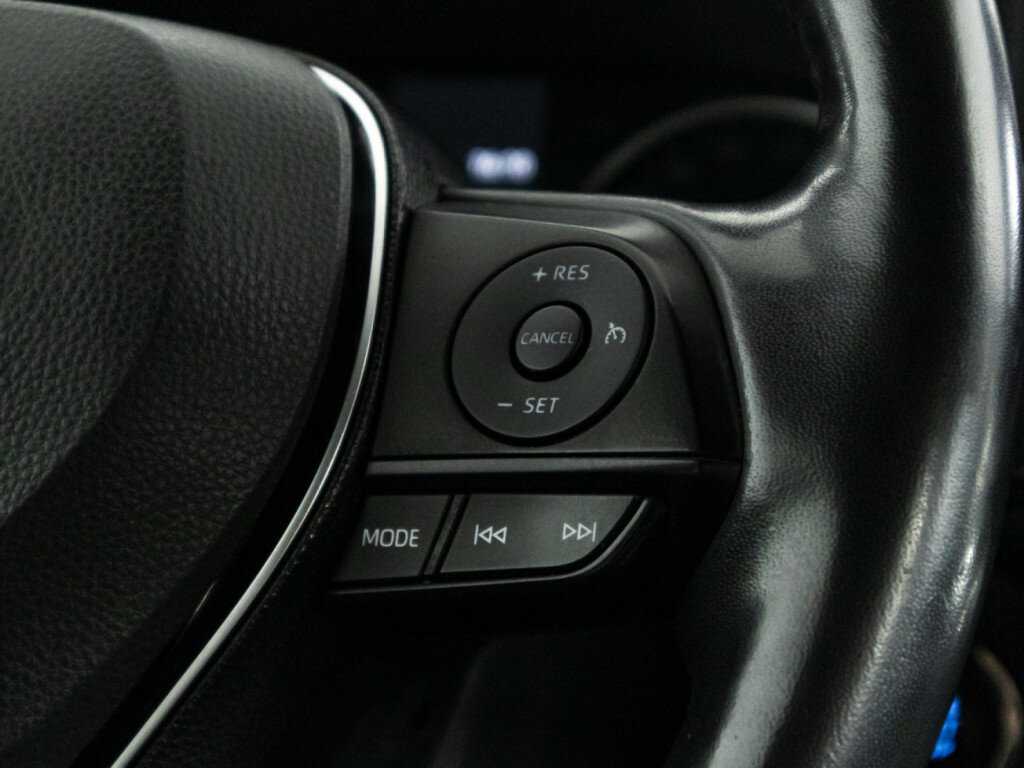 Купить Toyota RAV4, 2020, 129 776 км, фото №17