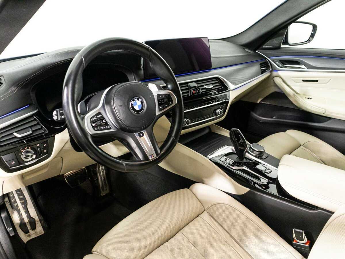 Купить BMW 5 серии 530d xDrive, 2020, 66 666 км, фото №11