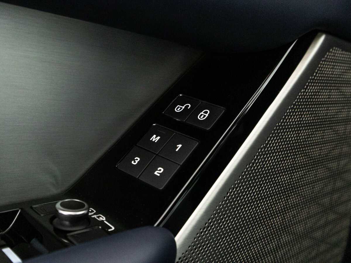 Купить Land Rover Range Rover Velar, 2018, 78 680 км, фото №17